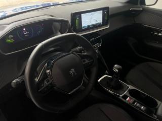 PEUGEOT 208 usata, con Sensori di parcheggio posteriori
