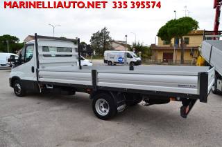 IVECO Daily usata, con Servosterzo