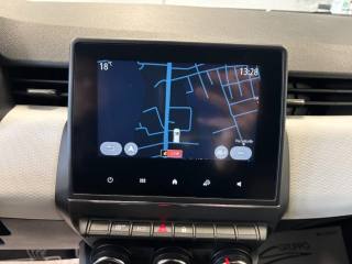 RENAULT Clio usata, con Luci diurne LED