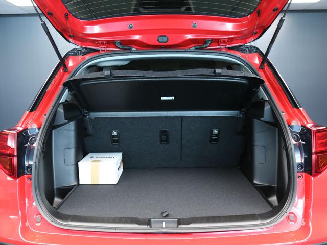 SUZUKI Vitara usata, con Boardcomputer