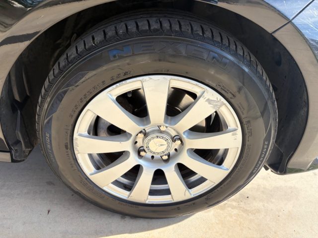 MERCEDES-BENZ E 200 usata, con Volante in pelle