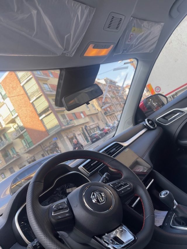 MG ZS usata, con Sensori di parcheggio posteriori