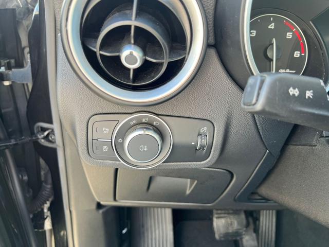 ALFA ROMEO Stelvio usata, con Boardcomputer