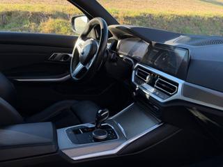 BMW 320 usata, con Park Distance Control