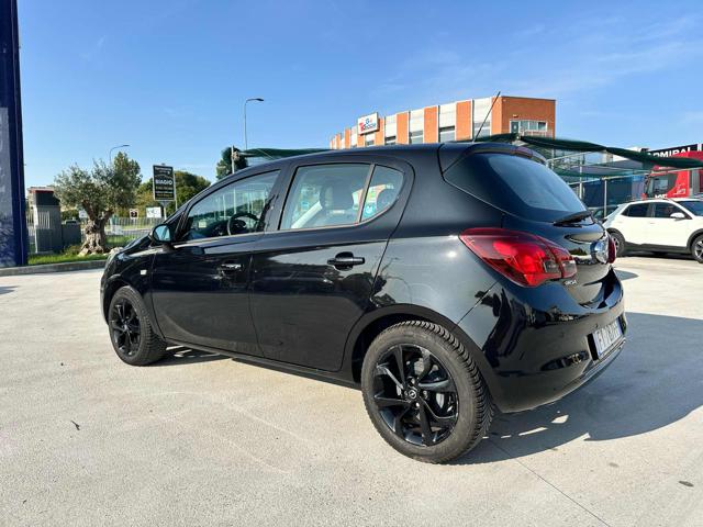 OPEL Corsa usata, con Autoradio