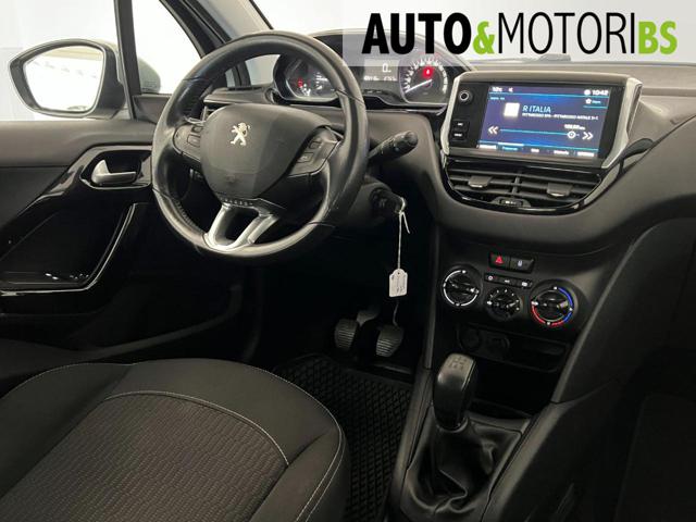 PEUGEOT 208 usata, con USB
