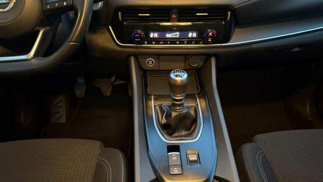 NISSAN Qashqai usata, con Controllo automatico clima