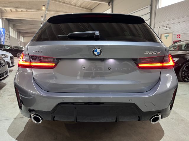 BMW 320 usata, con Autoradio