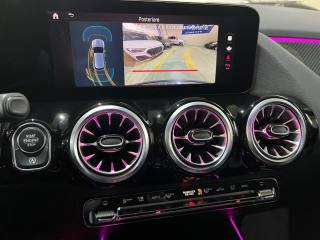 MERCEDES-BENZ GLA 200 usata, con Controllo automatico clima
