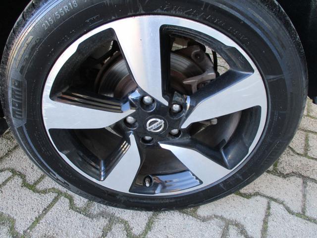 NISSAN Qashqai usata, con Touch screen
