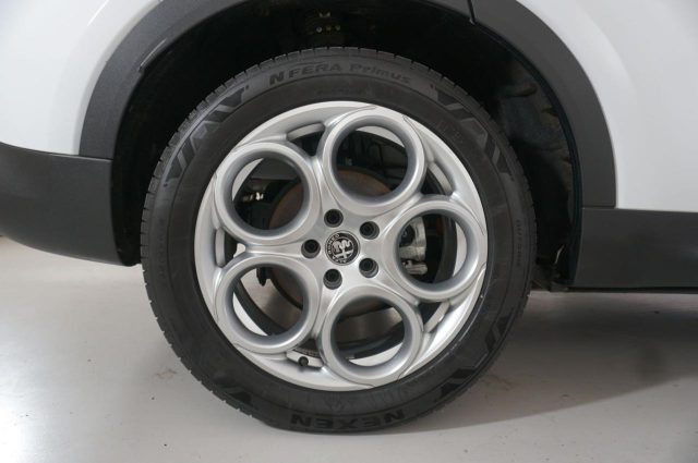 ALFA ROMEO Tonale usata, con Leve al volante