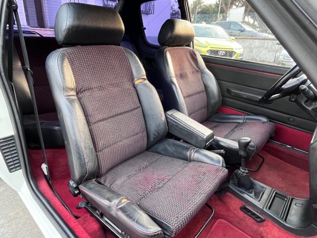 PEUGEOT 205 usata 7