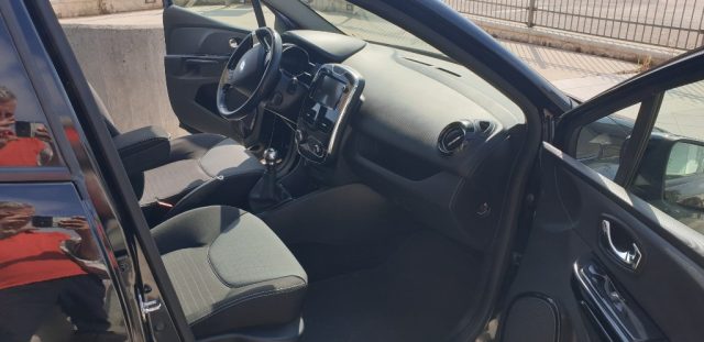 RENAULT Clio usata, con Controllo automatico clima