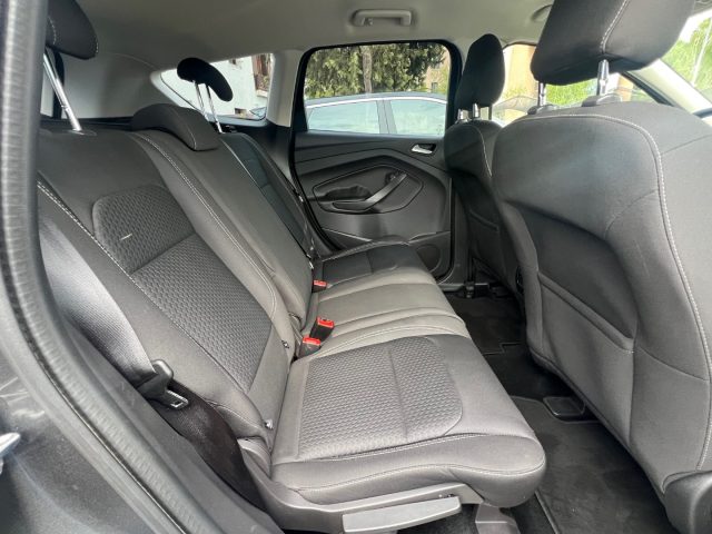 FORD Kuga usata, con Controllo vocale