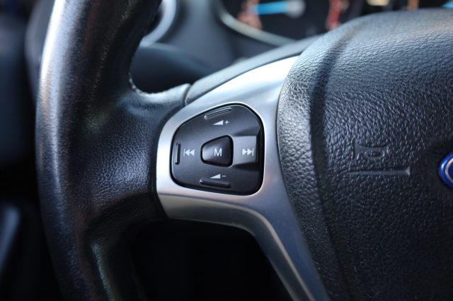 FORD Fiesta usata, con Pneumatici quattro stagioni