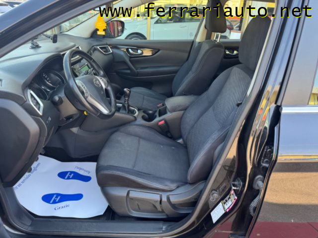 NISSAN Qashqai usata, con Autoradio