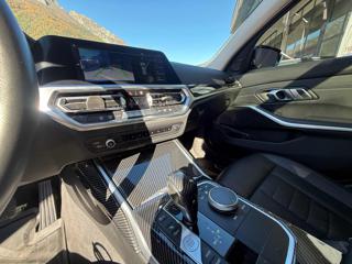 BMW 330 usata, con Fendinebbia