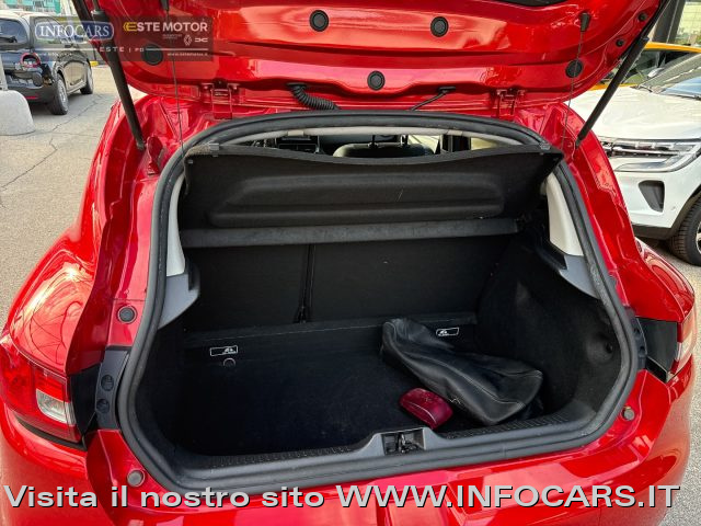 RENAULT Clio usata, con Bracciolo