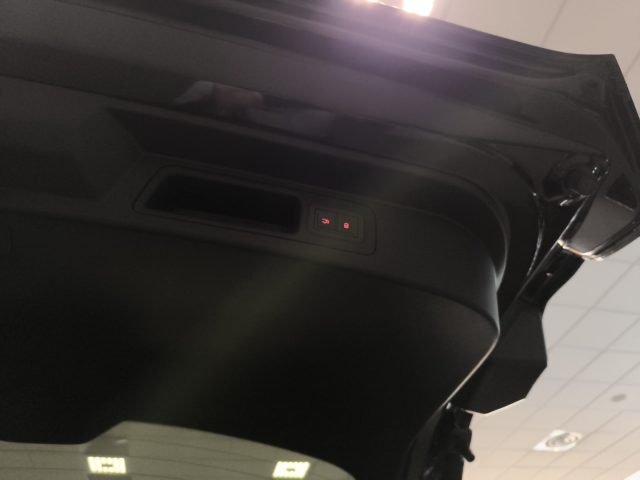 BYD Seal usata, con Autoradio digitale
