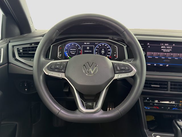 VOLKSWAGEN Taigo usata 12