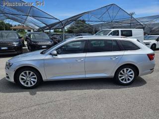 SKODA Superb usata, con Airbag laterali