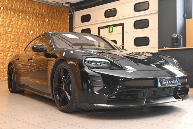 PORSCHE Taycan usata 82