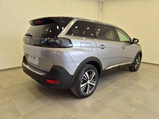 PEUGEOT 5008 usata, con Alzacristalli elettrici