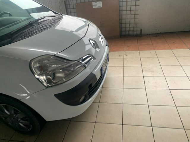 RENAULT Grand Modus usata, con Chiusura centralizzata