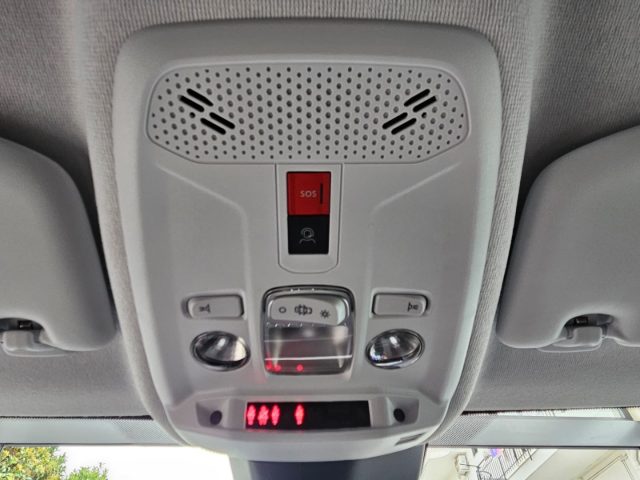 PEUGEOT 208 usata, con Bluetooth