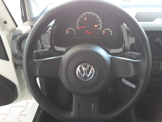 VOLKSWAGEN up! usata, con Boardcomputer