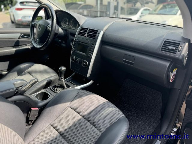 MERCEDES-BENZ A 160 usata, con Fendinebbia