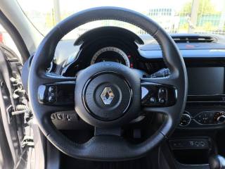RENAULT Twingo usata 9