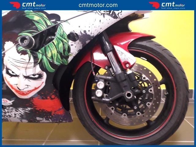 YAMAHA YZF R6 usata 7