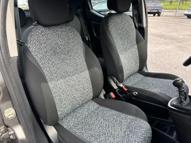LANCIA Ypsilon usata, con USB