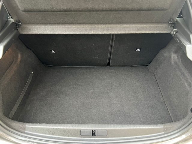 PEUGEOT 208 usata 18