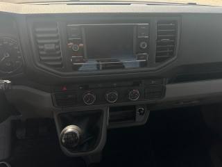 VOLKSWAGEN Crafter usata, con Touch screen