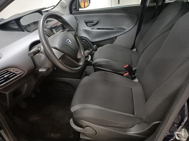 LANCIA Ypsilon usata, con ESP