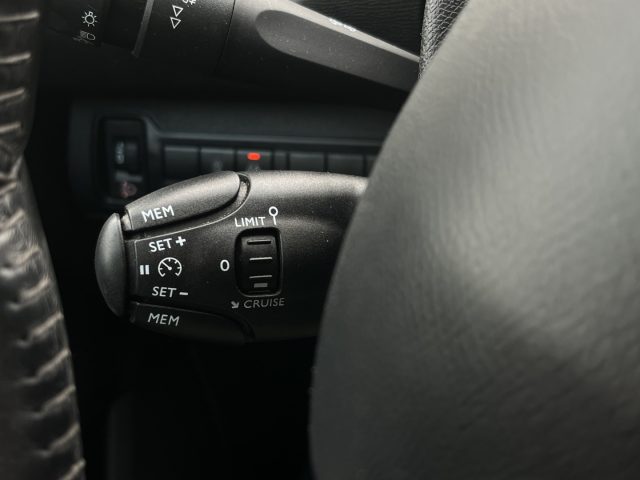 PEUGEOT 308 usata, con Bluetooth