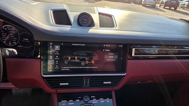 PORSCHE Cayenne usata, con Bluetooth