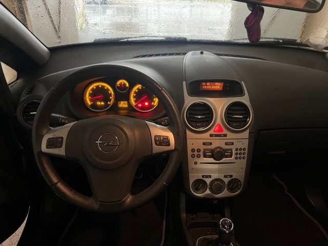 OPEL Corsa usata, con Climatizzatore