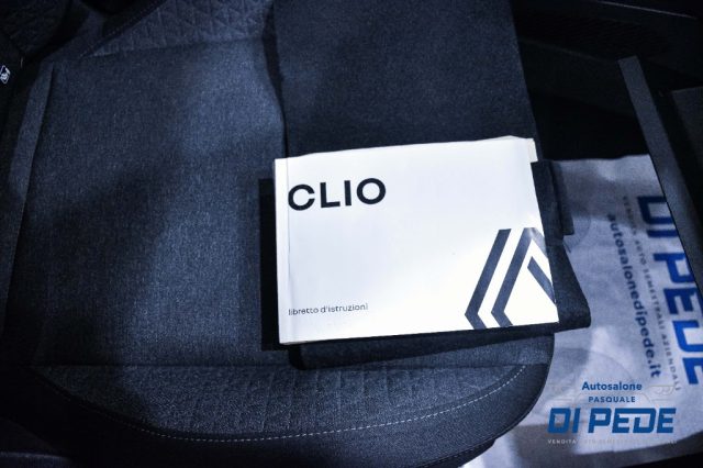 RENAULT Clio usata, con Airbag testa