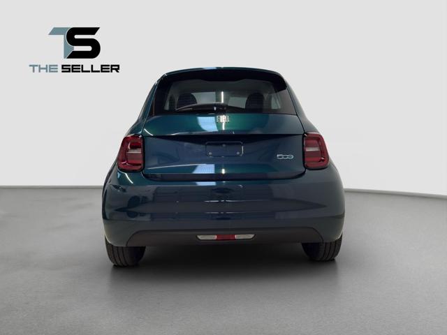 FIAT 500e usata, con Autoradio