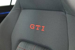 VOLKSWAGEN Golf GTI usata, con Park Distance Control