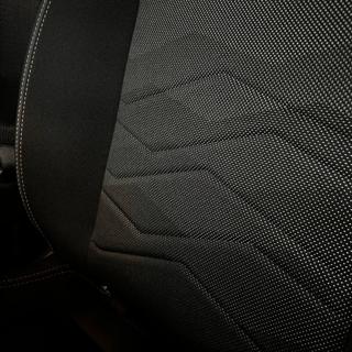 JEEP Avenger usata, con Controllo automatico clima