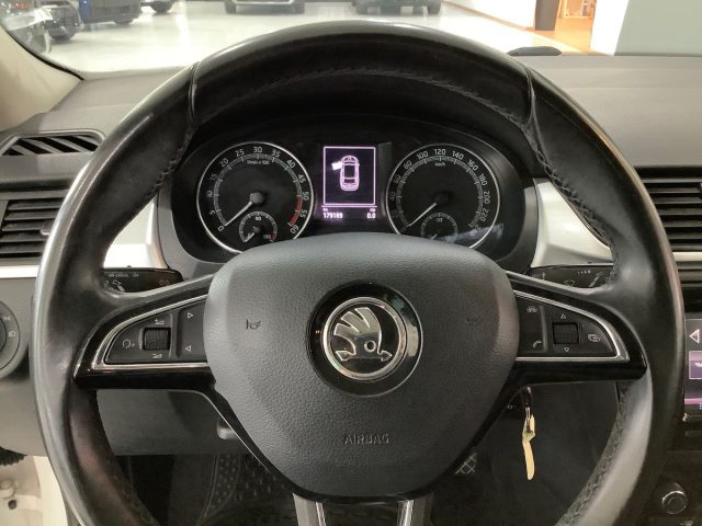 SKODA Rapid usata, con Specchietti laterali elettrici