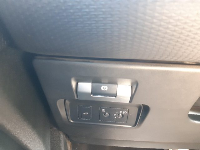LAND ROVER Range Rover Evoque usata, con USB