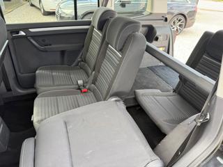 VOLKSWAGEN Touran usata, con Cronologia tagliandi