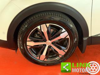 PEUGEOT 3008 usata, con Portellone posteriore elettrico