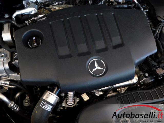 MERCEDES-BENZ GLA 220 usata, con Sensori di parcheggio anteriori