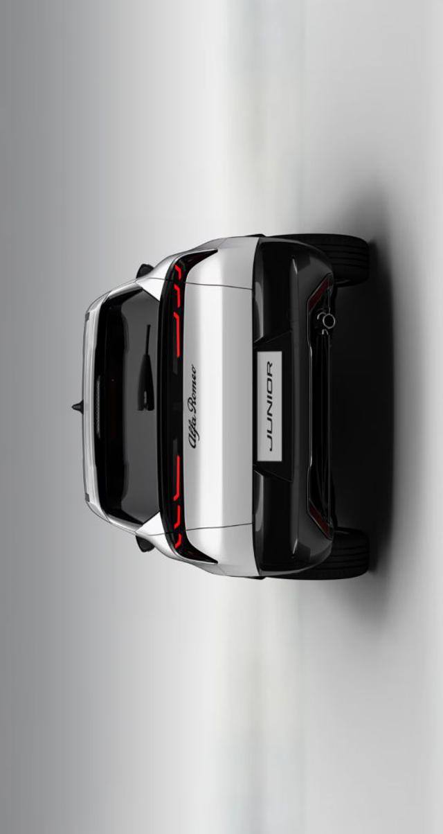 ALFA ROMEO Junior usata, con Autoradio